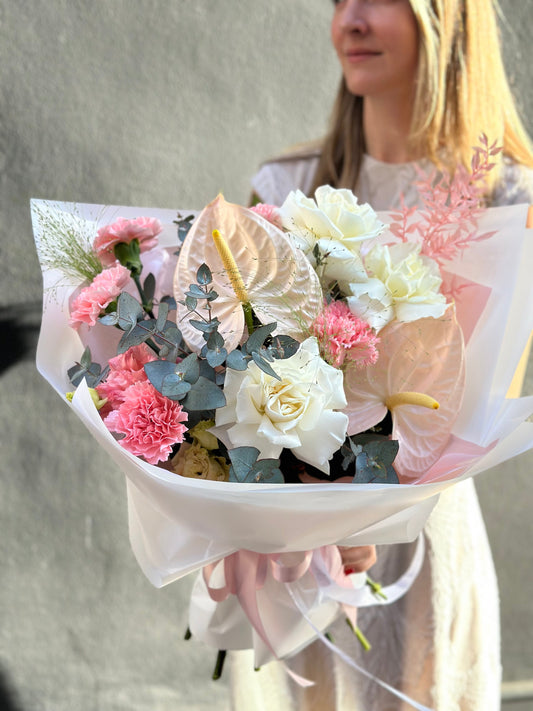 Parisian Romance Blooms - Florex